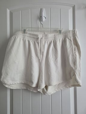 H&M Basics Off-White Athletic Drawstring Shorts Plus Size XXL